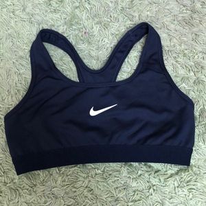 black Nike sports bra - Size S